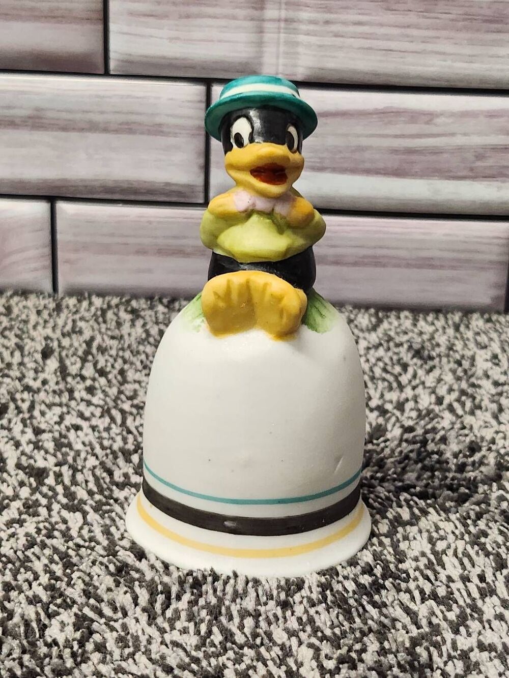 Warner Bros., Inc. “Daffy Duck” Bell vintage 1979
